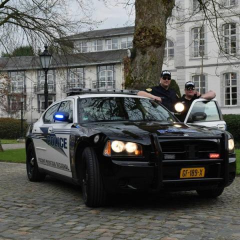 Overdrive Trouwvervoer -  unieke trouwauto's